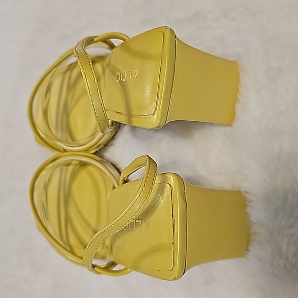 Aldo yellow open toe shoes - Picture 3 of 3